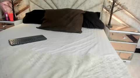 Clohe the wonder online show from March 4, 2026, 12:44 pm