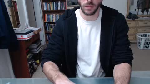 Cloud online show from March 4, 2025, 11:00 pm