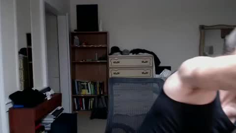 Cloud online show from October 7, 2025, 12:19 am