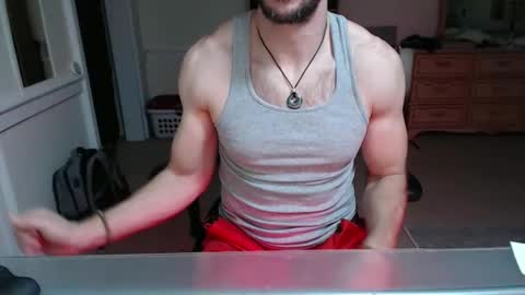 Cloud online show from November 25, 2025, 10:10 pm