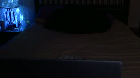 Snapshot of cloudofdust chatting on July 2, 2026, 3:56 am cloudofdust online show from July 2, 2026, 3:56 am