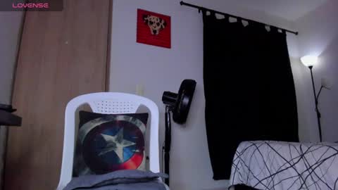 CRISTIAN online show from April 9, 2026, 3:39 am