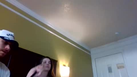 Snapshot of cloudyydayzz chatting on April 21, 2026, 7:14 am tallhungandcloudy online show from April 21, 2026, 7:14 am