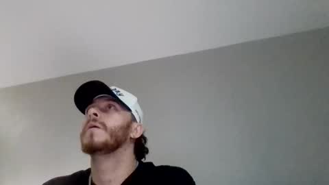 Snapshot of cloudyydayzz chatting on April 29, 2026, 6:14 pm tallhungandcloudy online show from April 29, 2026, 6:14 pm