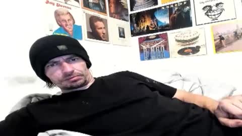 Snapshot of cloudyystarr666 chatting on November 11, 2025, 10:04 am cloudyystarr666 online show from November 11, 2025, 10:04 am