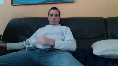 clouplefun online show from December 30, 2024, 12:52 pm