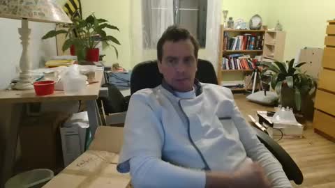 clouplefun online show from January 18, 2025, 5:20 am