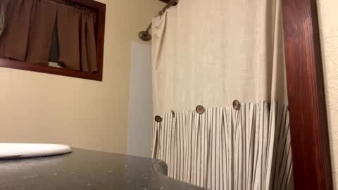 cloverboy1988 online show from September 19, 2025, 10:49 am