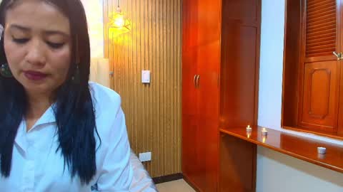 Clovy Zenvy online show from June 1, 2026, 11:12 am
