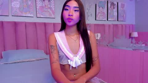 Snapshot of cloy_baby chatting on December 9, 2024, 5:52 pm Eilyn online show from December 9, 2024, 5:52 pm