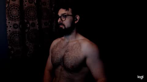 Snapshot of clrkcartwright chatting on December 9, 2024, 5:19 pm Clark online show from December 9, 2024, 5:19 pm