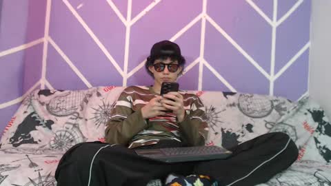 Snapshot of club_latinboys chatting on October 14, 2025, 7:47 pm club_latinboys online show from October 14, 2025, 7:47 pm