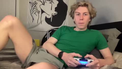 Clyde Austin online show from December 30, 2024, 3:36 am