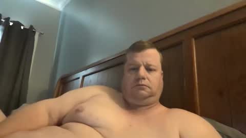 Snapshot of cmachen chatting on February 1, 2026, 4:16 pm cmachen online show from February 1, 2026, 4:16 pm