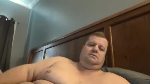 Snapshot of cmachen chatting on February 7, 2026, 4:11 pm cmachen online show from February 7, 2026, 4:11 pm