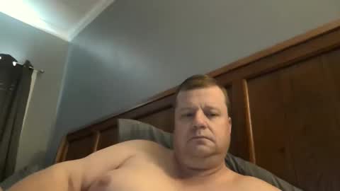 Snapshot of cmachen chatting on March 20, 2026, 2:22 pm cmachen online show from March 20, 2026, 2:22 pm