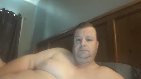 Snapshot of cmachen chatting on March 22, 2026, 2:42 pm cmachen online show from March 22, 2026, 2:42 pm