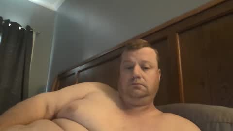 Snapshot of cmachen chatting on April 11, 2026, 2:43 pm cmachen online show from April 11, 2026, 2:43 pm