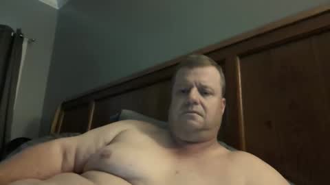 Snapshot of cmachen chatting on May 15, 2026, 9:11 pm cmachen online show from May 15, 2026, 9:11 pm