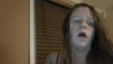 Snapshot of cmorrah chatting on November 26, 2025, 6:03 am Cmoto online show from November 26, 2025, 6:03 am