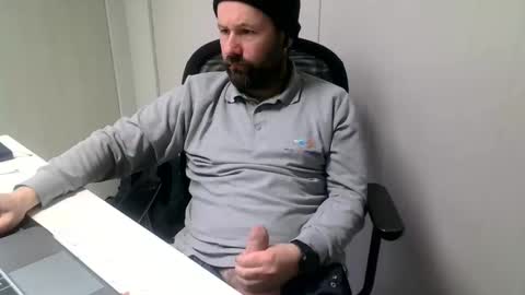 Snapshot of cmp_brandon chatting on February 25, 2025, 1:28 pm cmp_brandon online show from February 25, 2025, 1:28 pm