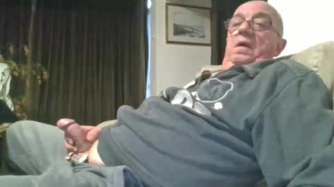 Snapshot of cock9635 chatting on December 21, 2024, 12:38 pm cock9635 online show from December 21, 2024, 12:38 pm