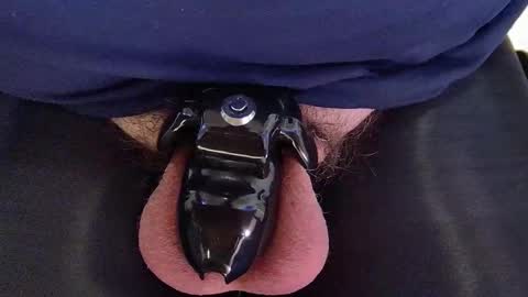 Snapshot of cock_locked chatting on January 15, 2025, 7:55 pm Locked online show from January 15, 2025, 7:55 pm