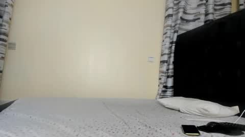 coco_leila online show from January 26, 2025, 8:25 am