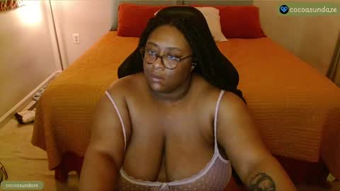 Sunnye Daze online show from March 9, 2025, 1:35 am