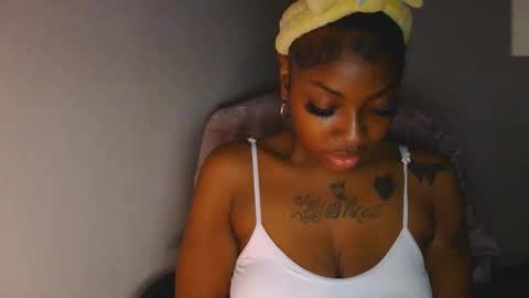 chanel online show from December 15, 2025, 9:24 am