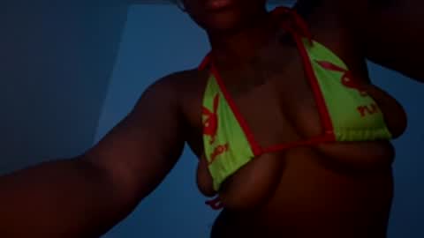 Snapshot of cocochanel197941 chatting on January 17, 2026, 9:58 am chanel online show from January 17, 2026, 9:58 am