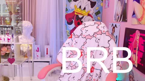 Snapshot of coconut_mia chatting on December 6, 2024, 1:29 am Mia online show from December 6, 2024, 1:29 am