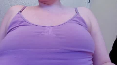 Snapshot of cocovolkovva chatting on December 11, 2024, 6:31 pm cocovolkovva online show from December 11, 2024, 6:31 pm