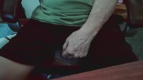 Snapshot of cody81421 chatting on February 13, 2025, 7:21 pm cody81421 online show from February 13, 2025, 7:21 pm