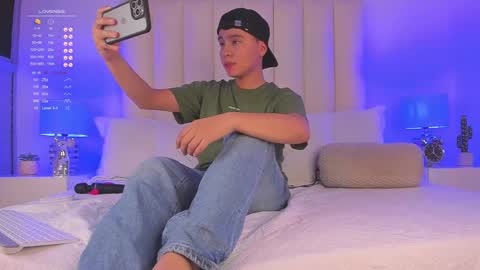 Snapshot of cody_johnsonn_ chatting on March 3, 2025, 8:00 pm CODY online show from March 3, 2025, 8:00 pm