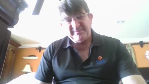 Snapshot of coffee90028 chatting on January 27, 2025, 8:28 pm coffee90028 online show from January 27, 2025, 8:28 pm