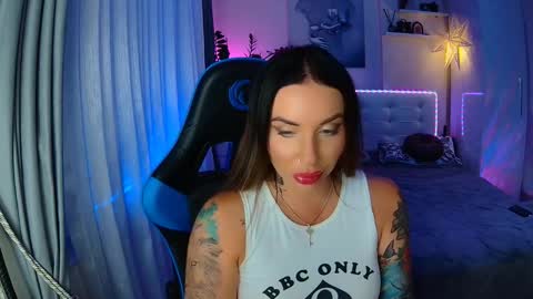 Ur goddess Nikki online show from October 6, 2025, 10:56 am