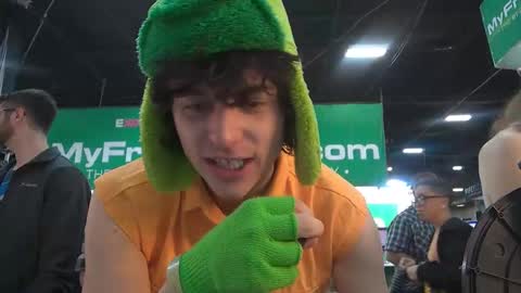 Snapshot of cokia_ chatting on October 24, 2025, 11:23 pm Cokia online show from October 24, 2025, 11:23 pm