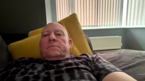 col4nows online show from June 7, 2026, 1:15 pm
