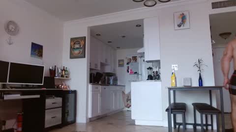 Snapshot of colbymoney chatting on December 29, 2024, 7:32 pm Colby big dick money online show from December 29, 2024, 7:32 pm