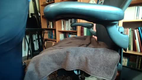 colchuck online show from January 13, 2025, 9:52 pm