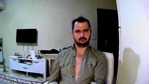 coldskull15 online show from February 4, 2025, 12:40 am