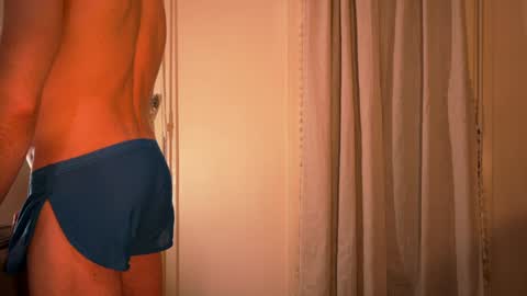 Snapshot of coldsweats chatting on December 31, 2024, 1:36 am coldsweats online show from December 31, 2024, 1:36 am