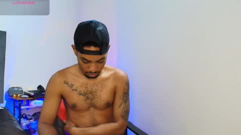 Snapshot of colinlatinbrown chatting on November 8, 2025, 12:05 pm IG online show from November 8, 2025, 12:05 pm