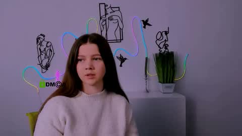 colla_white online show from January 16, 2026, 9:57 am