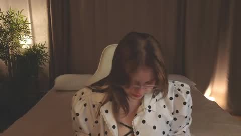 Collen Mon Tue Wed Thu Fri GMT 3 0300am - 0900am  online show from March 27, 2026, 4:51 pm