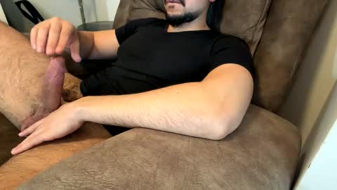 Snapshot of college_fundz chatting on March 15, 2026, 5:24 am Mikey online show from March 15, 2026, 5:24 am