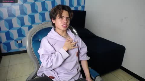 collinstone online show from February 4, 2025, 8:17 pm