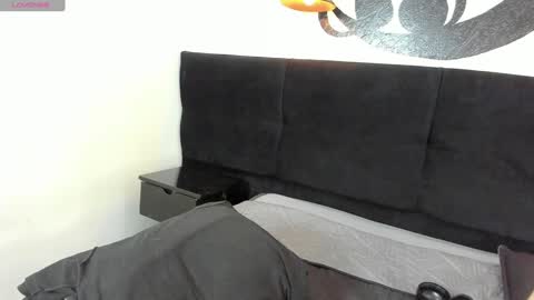 collinstone online show from February 5, 2025, 10:55 pm