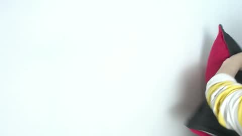 collinstone online show from February 11, 2025, 7:27 pm